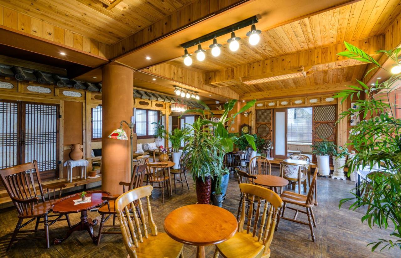 Harry And Sodam Pension Jeju Exterior photo