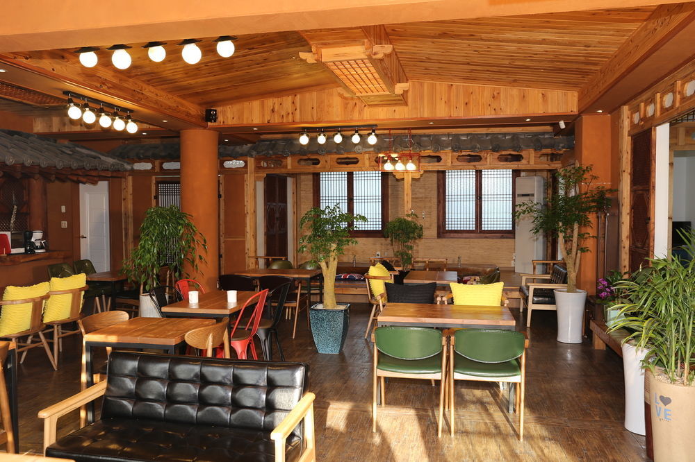 Harry And Sodam Pension Jeju Exterior photo